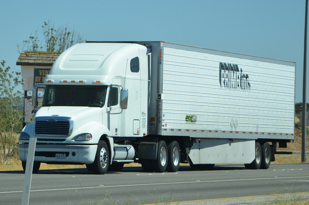 PRIME INC. FREIGHTLINER BIG RIG TRUCK (18 WHEELER) Flickr