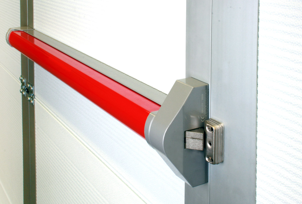 FlexiForce emergency push bar SafeStep a photo on Flickriver