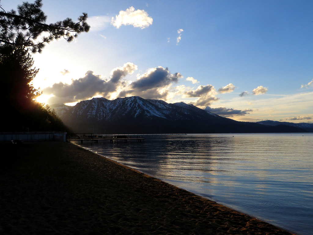 Pope Beach, South Lake Tahoe, California Lake Tahoe is a l… Flickr