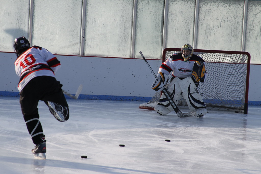 23 December 2012 The Chicago Outdoor Hockey League is an a… Flickr