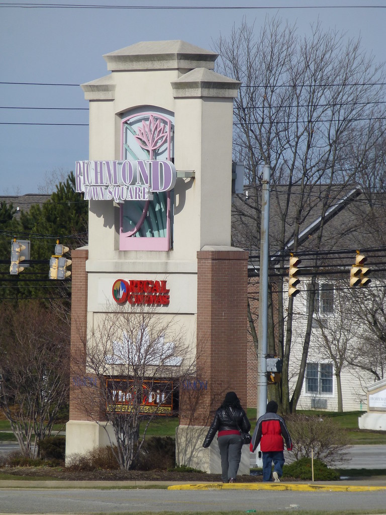 Richmond Town Square Mall in Richmond Heights, Ohio Flickr