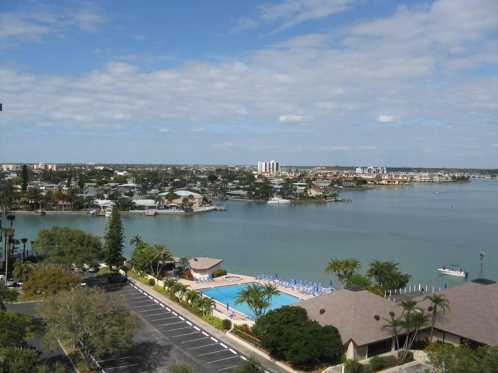 St Pete Beach yacht and Tennis Club condos for sale (41) Flickr