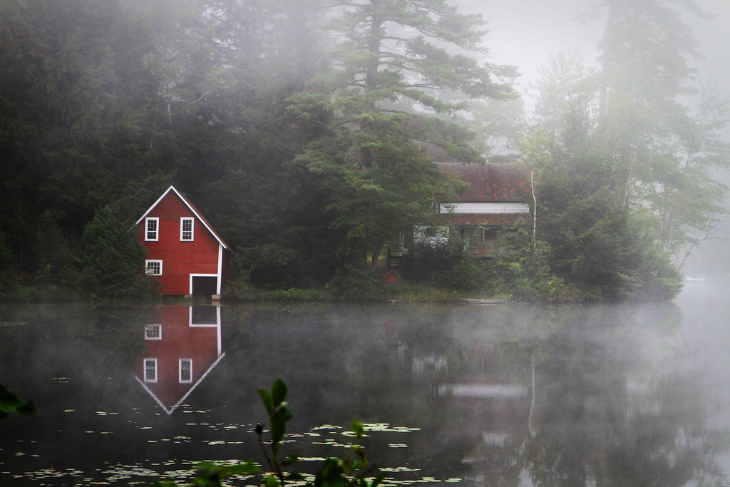 Foggy Morning Partridge Lake, Littleton, NH mamadunk Flickr