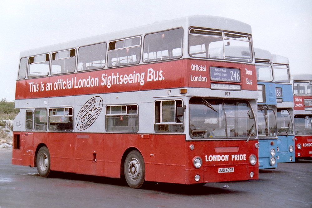 DMS2407 Ensigns 1990 This bus served LT for only 18 months… Flickr