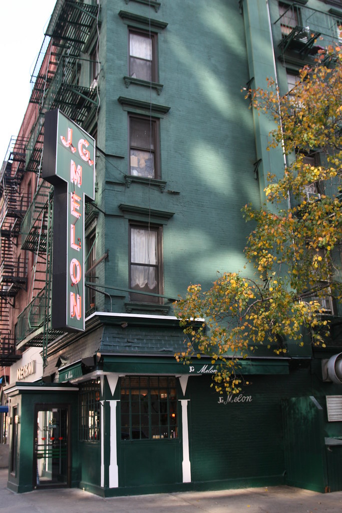 JG Melon NYC Classic Ron Flickr