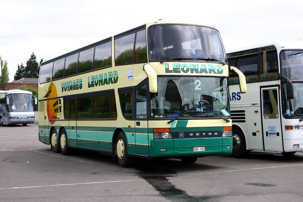 0345 Voyages Leonard, Verviers [B] HRC100 Canterbury Coac… Flickr