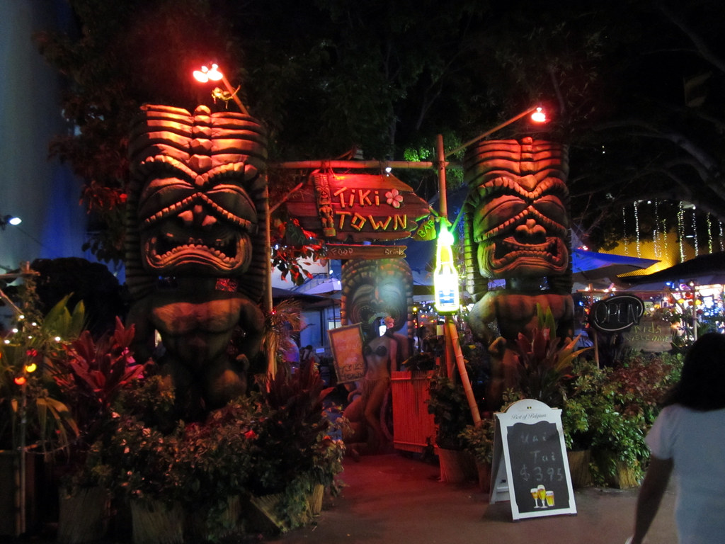 Tiki Town Tiki Town is a tacky little tiki bar beside the … Flickr