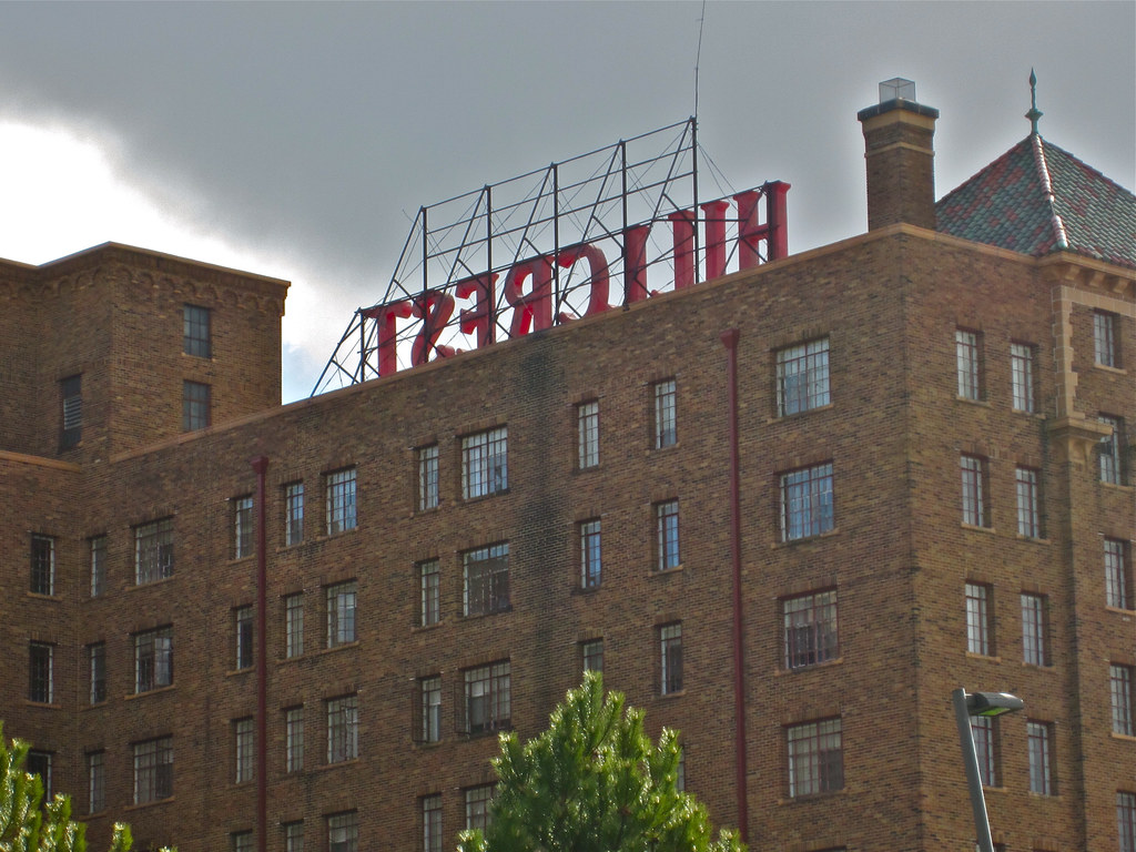 Hillcrest Apartments, Toledo, OH Hillcrest Hotel, also kno… Flickr