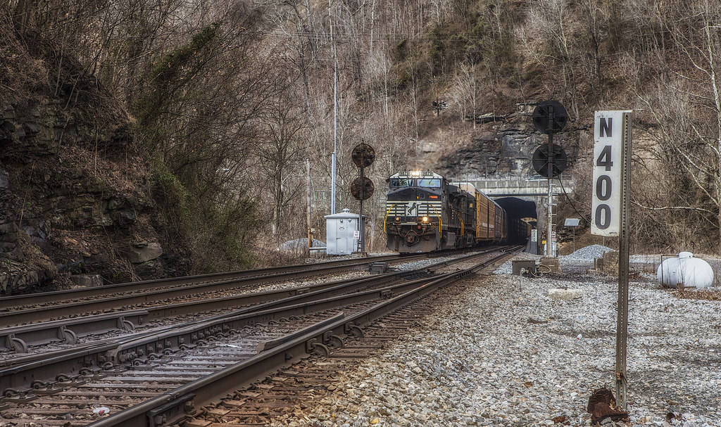 Hemphill Tunnel 1, South Hemphill, WV biggie Fred Wolfe Flickr