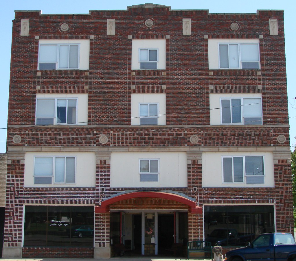 Hotel Mangum, OK Seth Gaines Flickr