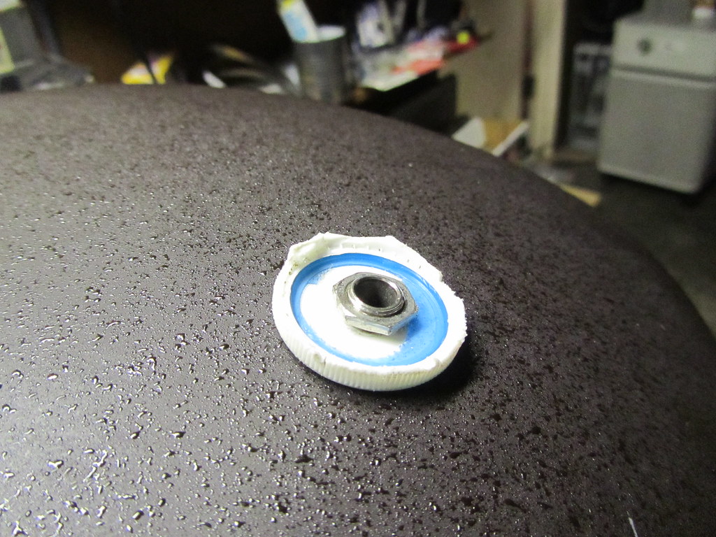 Ovation 1517 bottle cap jack agin! guitargadfly Flickr