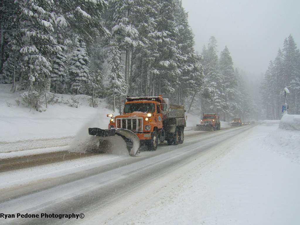 Caltrans S series on highway 50 RyanP77 Flickr