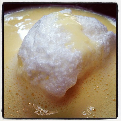 Oeuf à la neige au microondes cuisine faitmaison micro… Flickr