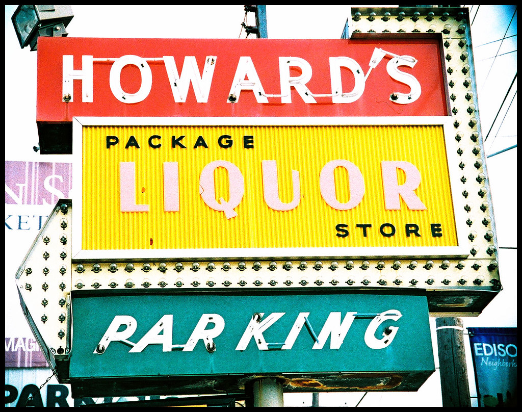 howard's Howard's Liquor Store Kalamazoo, Michigan Caselet Flickr