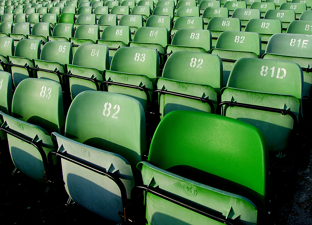 Green seats with and without number, Kent County Cricket G… Flickr