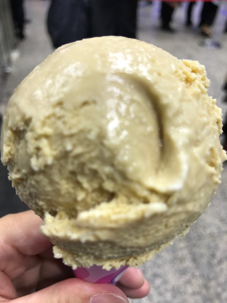 ジャモカコーヒー at BaskinRobbins (サーティワンアイスクリーム 新宿靖国通り店) Flickr