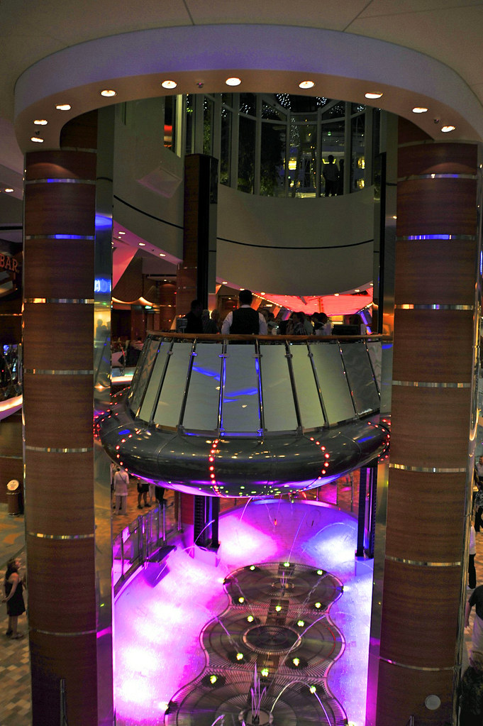 Floating Bar Andres Alvarado Flickr