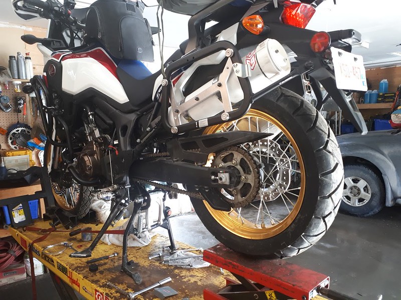 Tools and tool tube Honda Africa Twin Forum