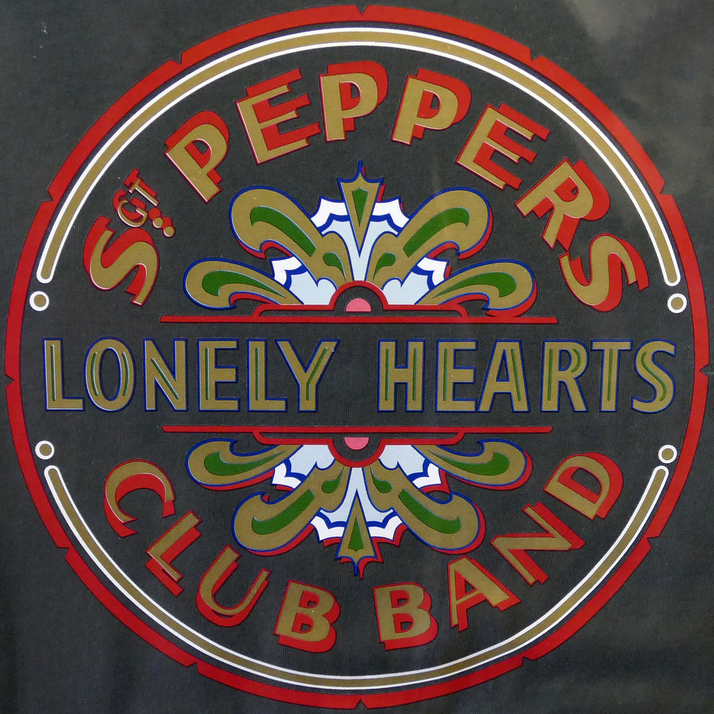 SGT PEPPERS LONELT HEARTS CLUB BAND Liverpool, Merseyside,… Flickr