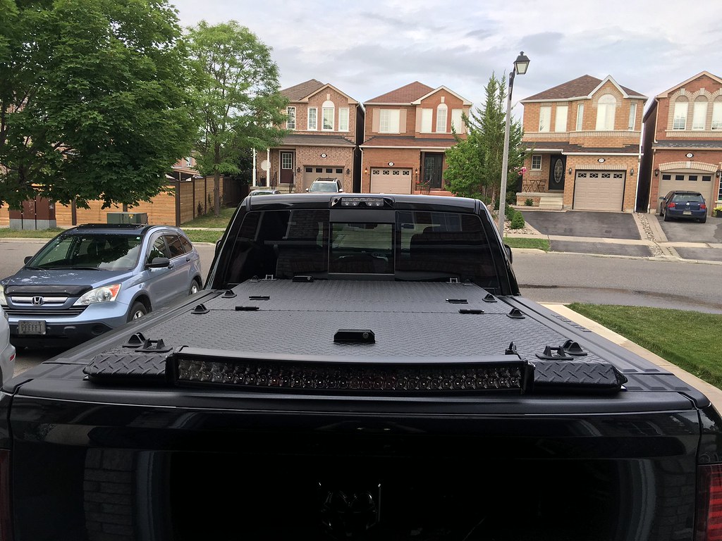 A Heavy Duty Truck Cover On A Dodge Ram A DiamondBack HD c… Flickr