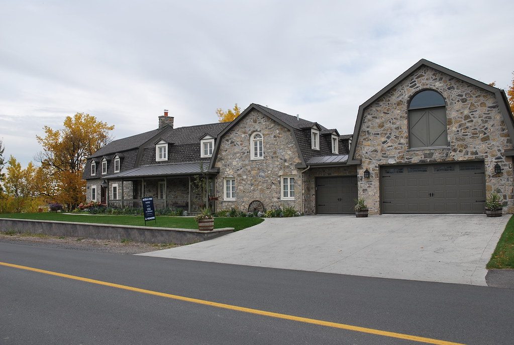 Maison MagloireSaintPierre, 3006, rue Cherrier (île Biza… Flickr