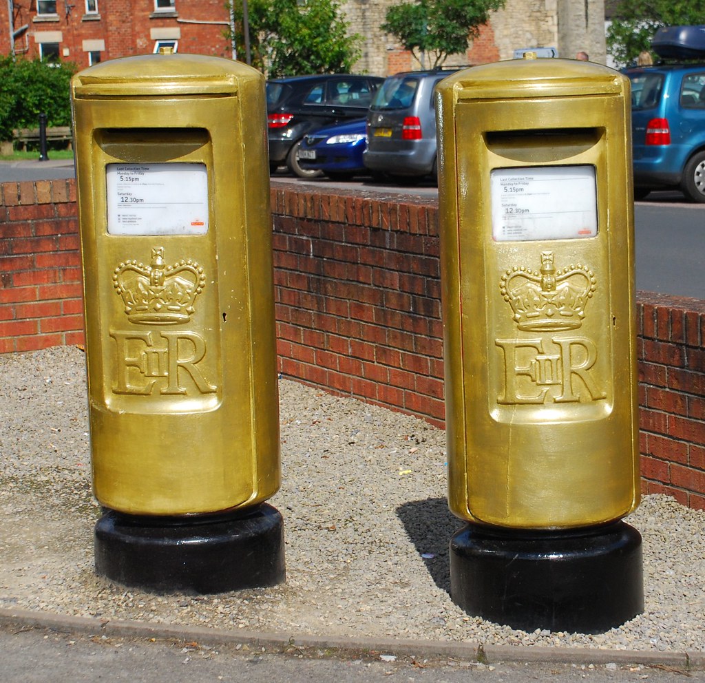 Gloucestershire Nailsworth, gold post boxes Post boxes p… Flickr
