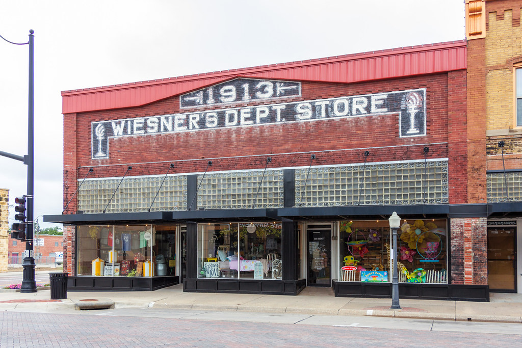 Weisner's Department Store Hays, Kansas Brandon Bartoszek Flickr