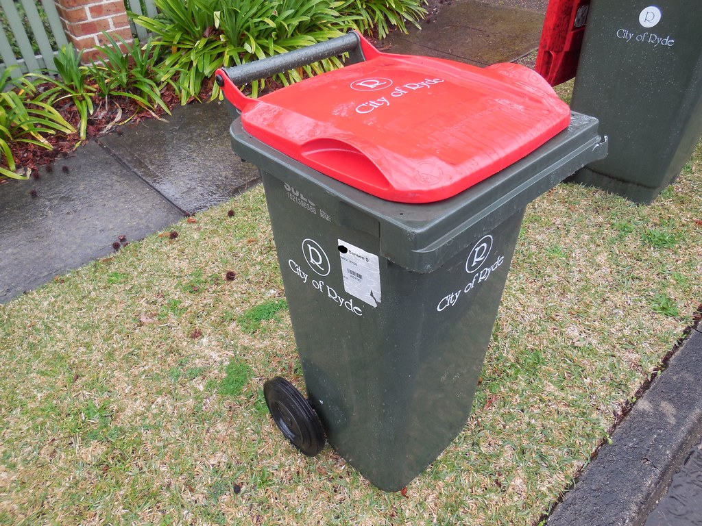 City of Ryde Sulo 80L Garbage Bins "Ecoservice" A new opt… Flickr