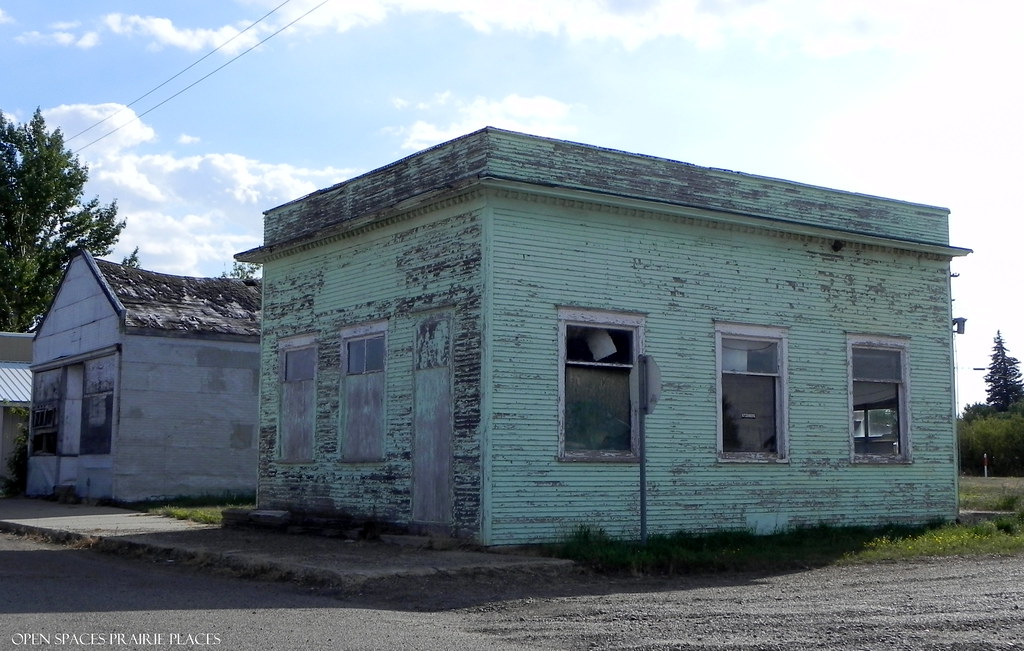 Old Downtown Building, Flaxville Montana Flaxville is a ti… Flickr