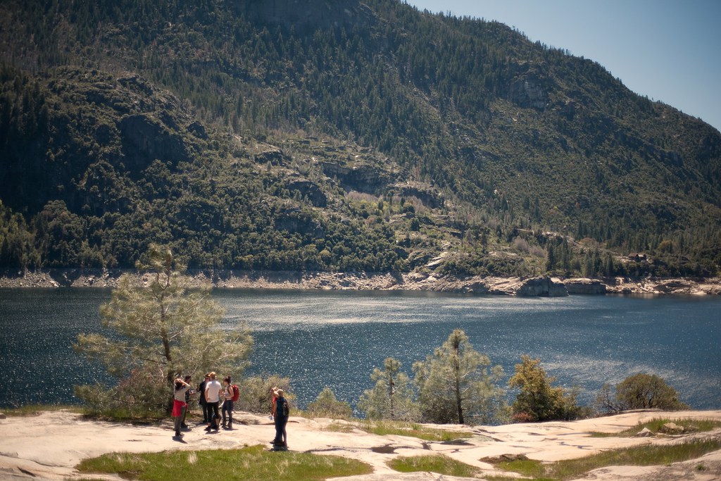 the group Hetch Hetchy Reservoir...note the water level dr… Flickr