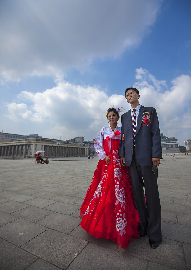 Wedding At Kim Il Sung Square, Pyongyang, North Korea Flickr