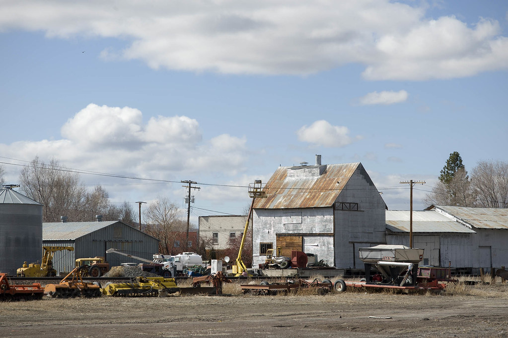 008 Tulelake, CA 3.2013 Town Buildings tmikkphoto Flickr