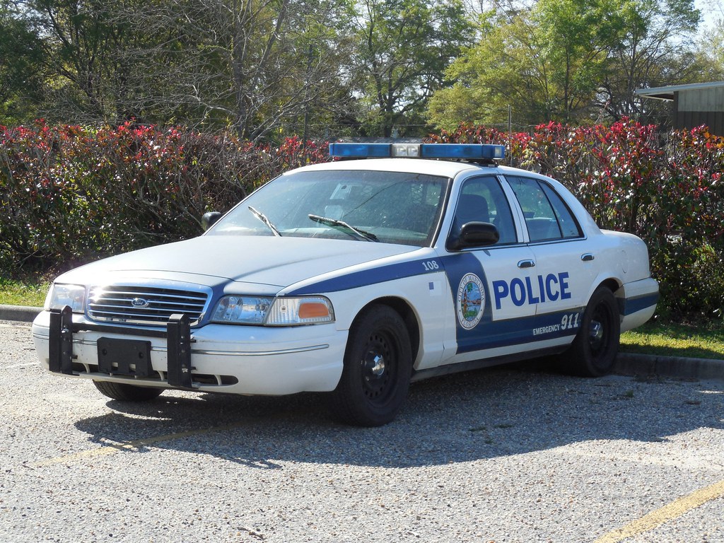 Marianna Police Ford Crown Victoria CV Cottondale, FL Telogia Creek
