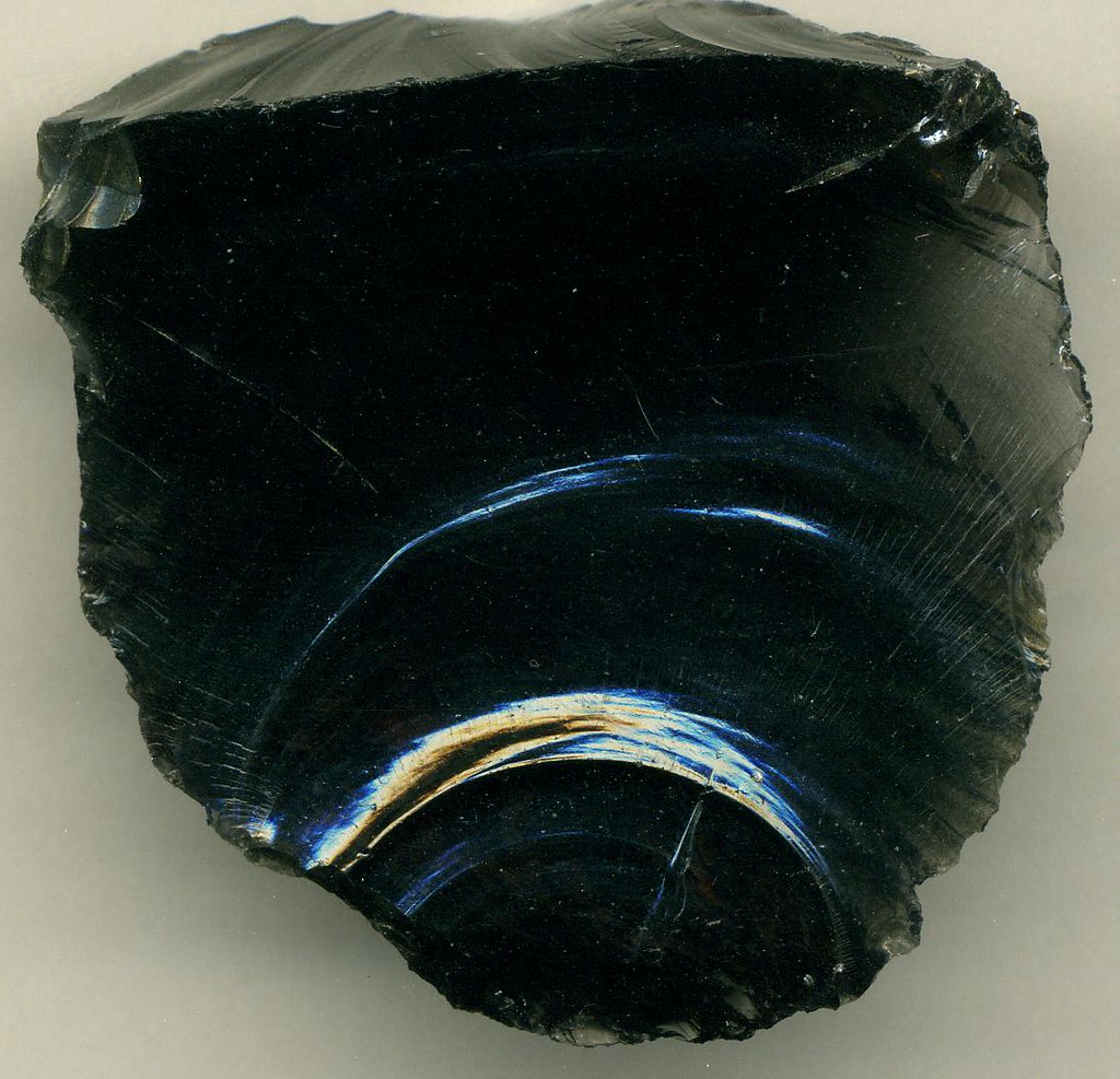 Obsidian 1 Obsidian is an easily recognizable igneous rock… Flickr