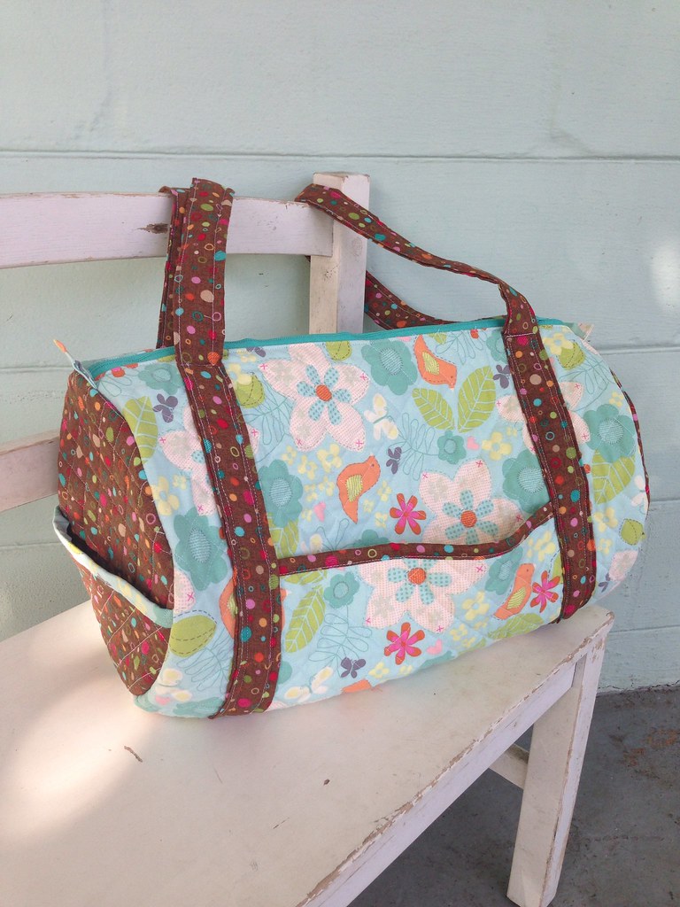 Cute little quilted duffle bag This little duffle bag is f… Flickr