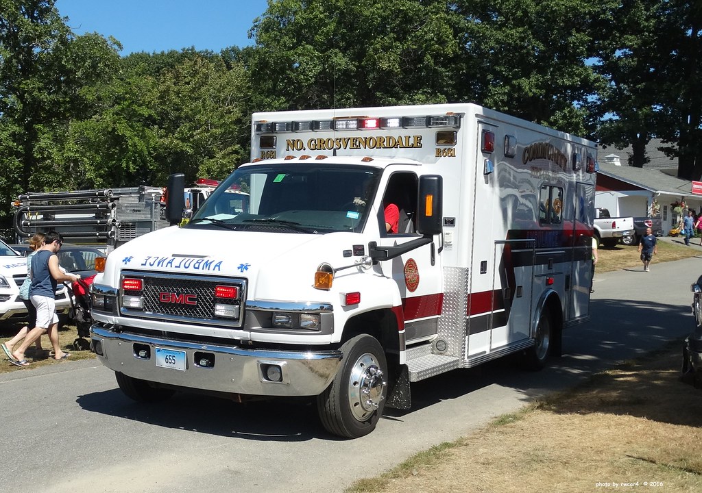North Grosvenordale CT Community Fire Dept GMC C4500 Amb… Flickr