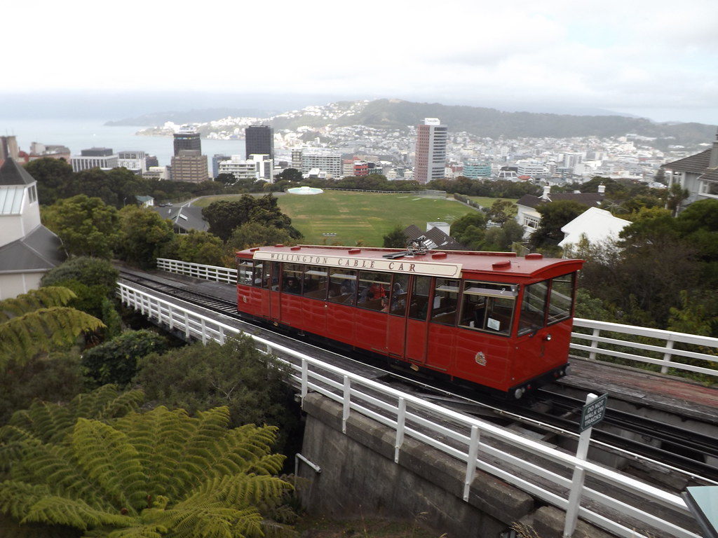 The Wellington Cable Car Seen departing Kelburn Terminus a… Flickr