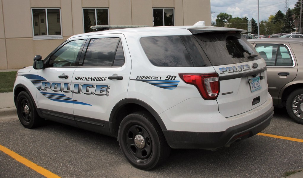 Breckenridge, MN Police Explorer PHD280 Flickr