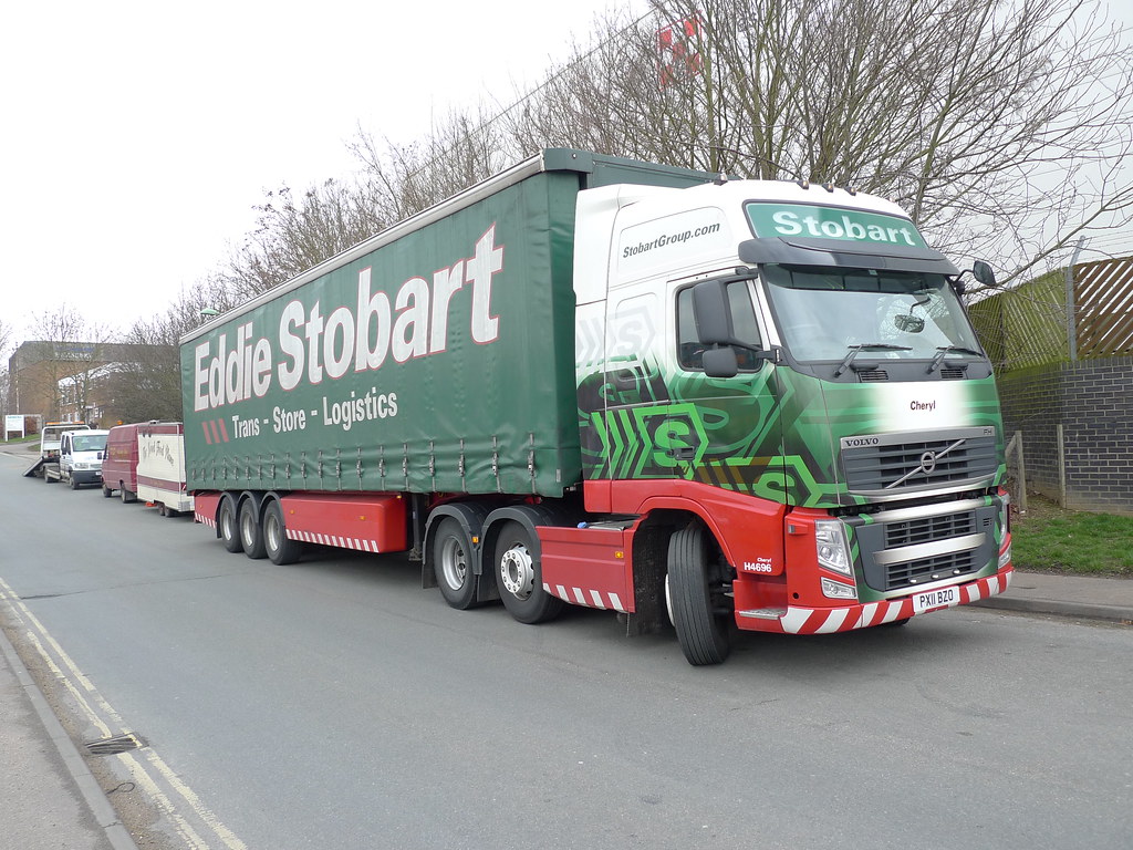 Cheryl (Again) Eddie Srobart 6X2 Volvo FM coupled to a thr… Flickr