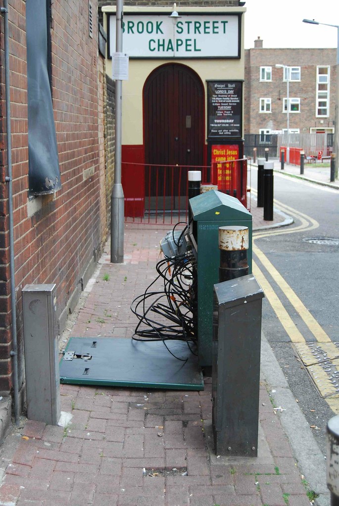 The Wires 3 September 2013. Virgin Media on Brook … Flickr