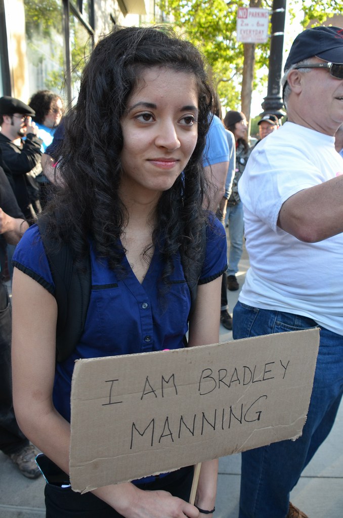 Protest at San Francisco Pride to reinstate Bradley Mannin… Flickr
