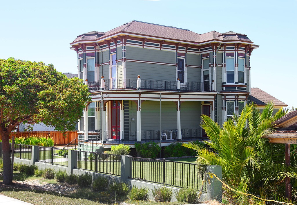 The Pride of Alviso Alviso is a small town squeezed betewe… Flickr