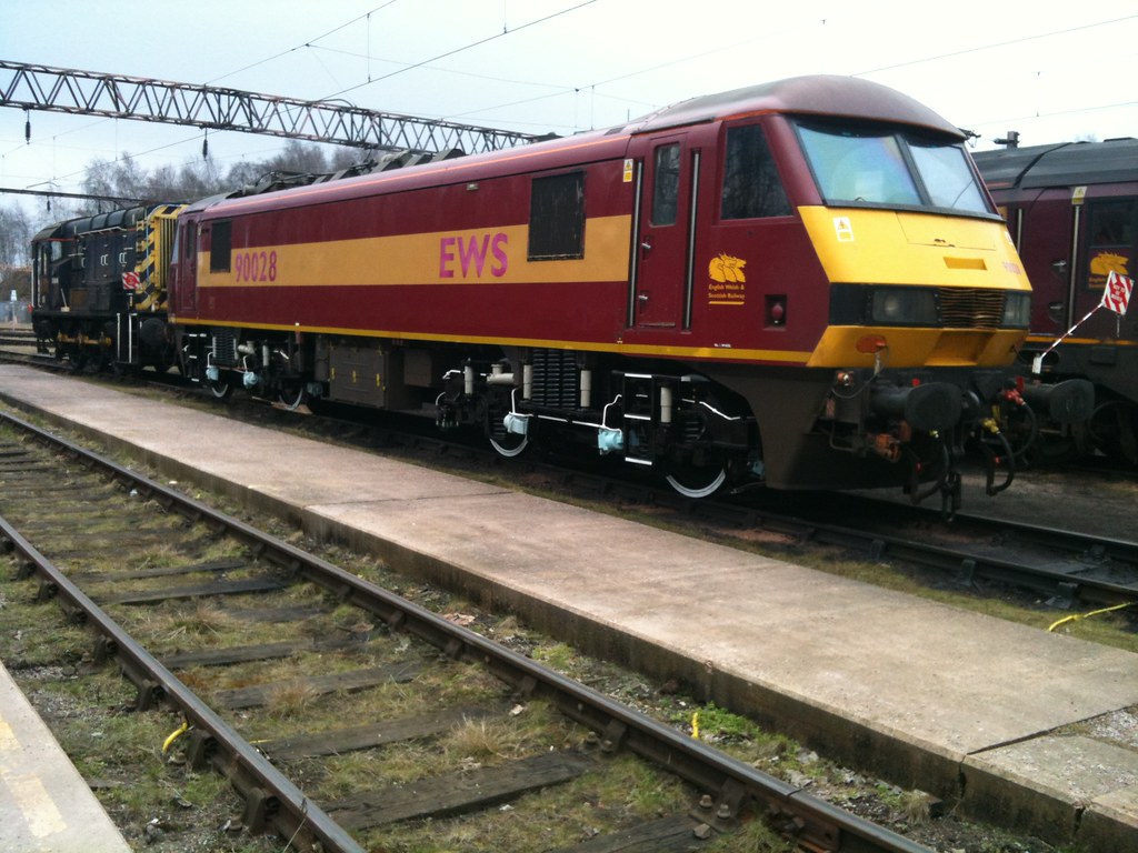 90028 Crewe ETD White tyres??... But why??? Jockey121 Flickr