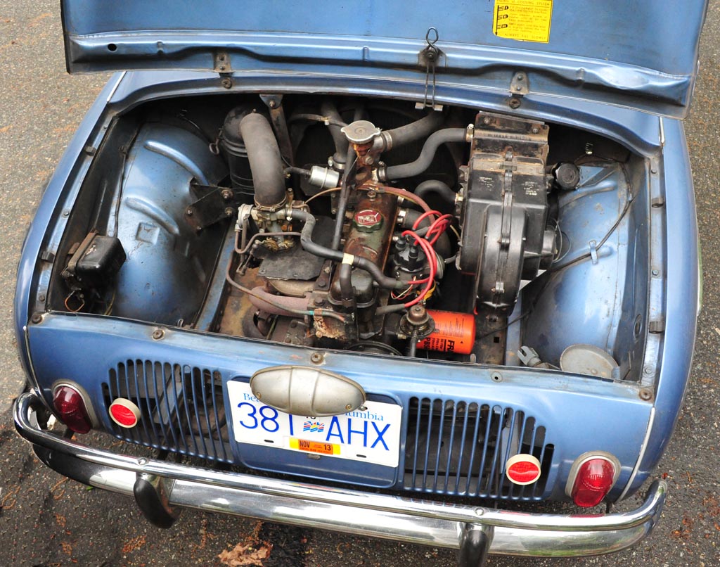 1966 Renault Dauphine Gordini engine For my video; youtu.b… Flickr