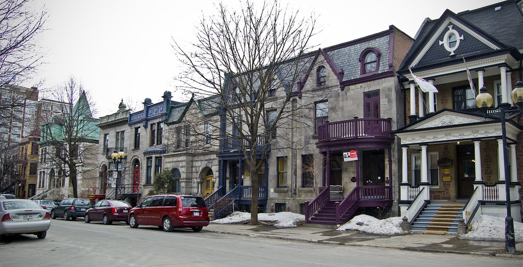 Montréal homes Beautiful townhouses on Square SaintLouis.… LunarKate Flickr