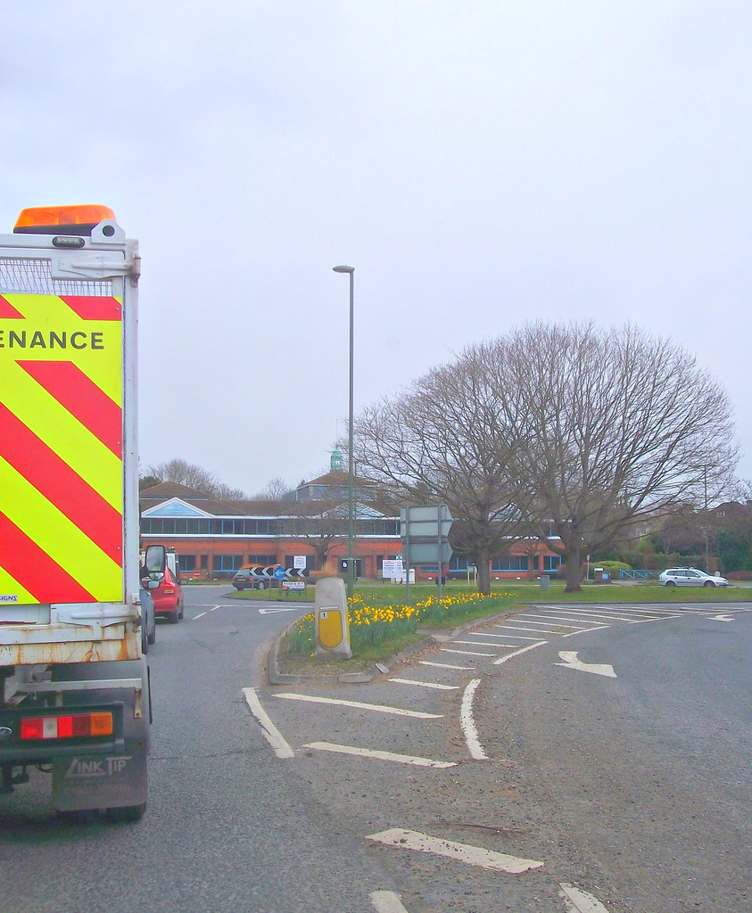 the old ' AA Roundabout ' .. Guildford ' Burpham Merrow… Flickr