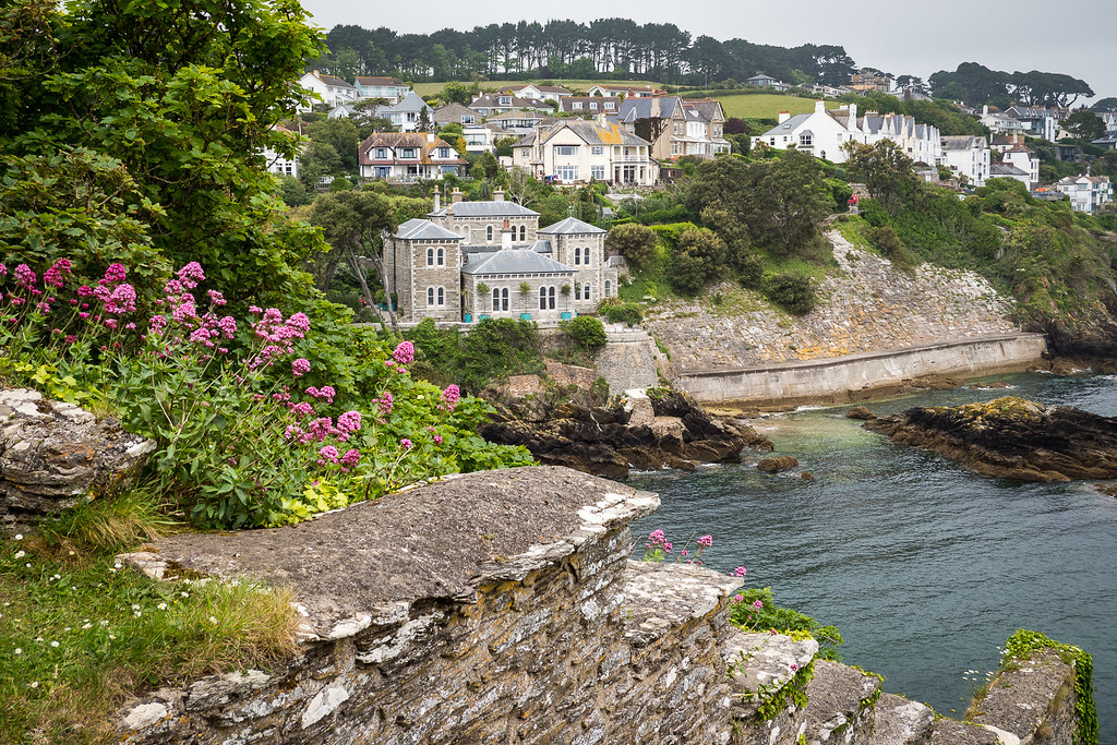 Point Neptune House, Fowey, Cornwall Bob Radlinski Flickr
