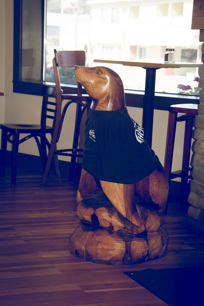 Cute Sea Lion statue Chowder House Gold Beach, Oregon m01229 Flickr