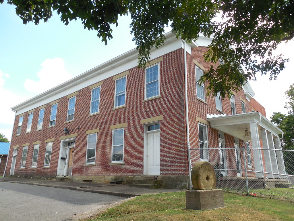 The Creel Tavern St Marys, West Virginia Constructed in 18… Flickr