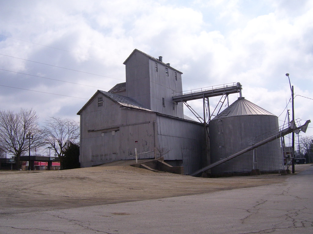 Morton IL Roth Grain Elevators Karas Hall Flickr